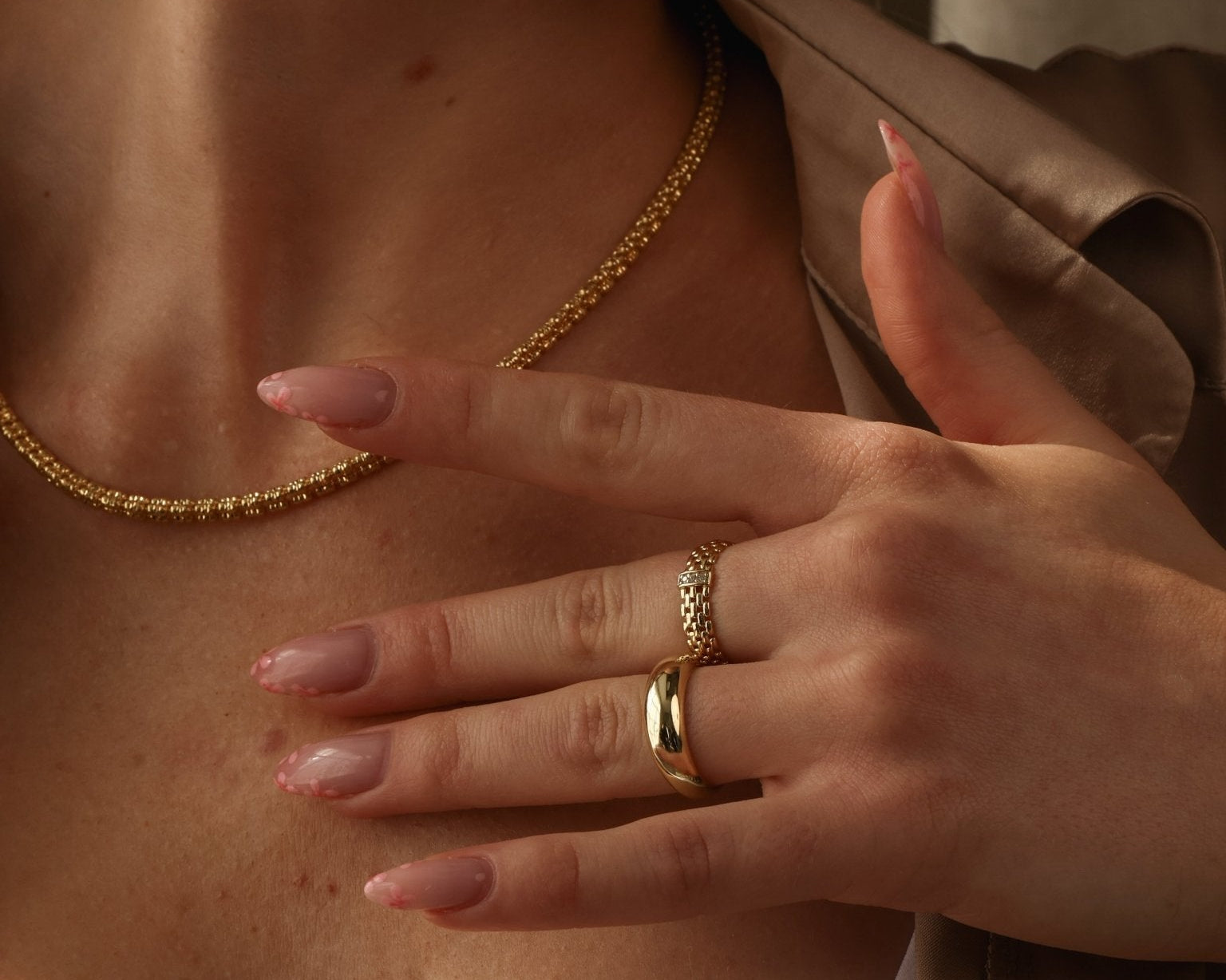 Top 5 Gold Jewellery Trends in 2025 - Karen's Fine Jewellery