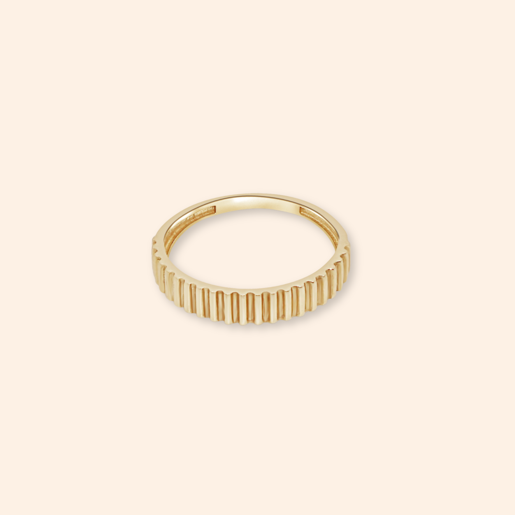 Ribbed Ring