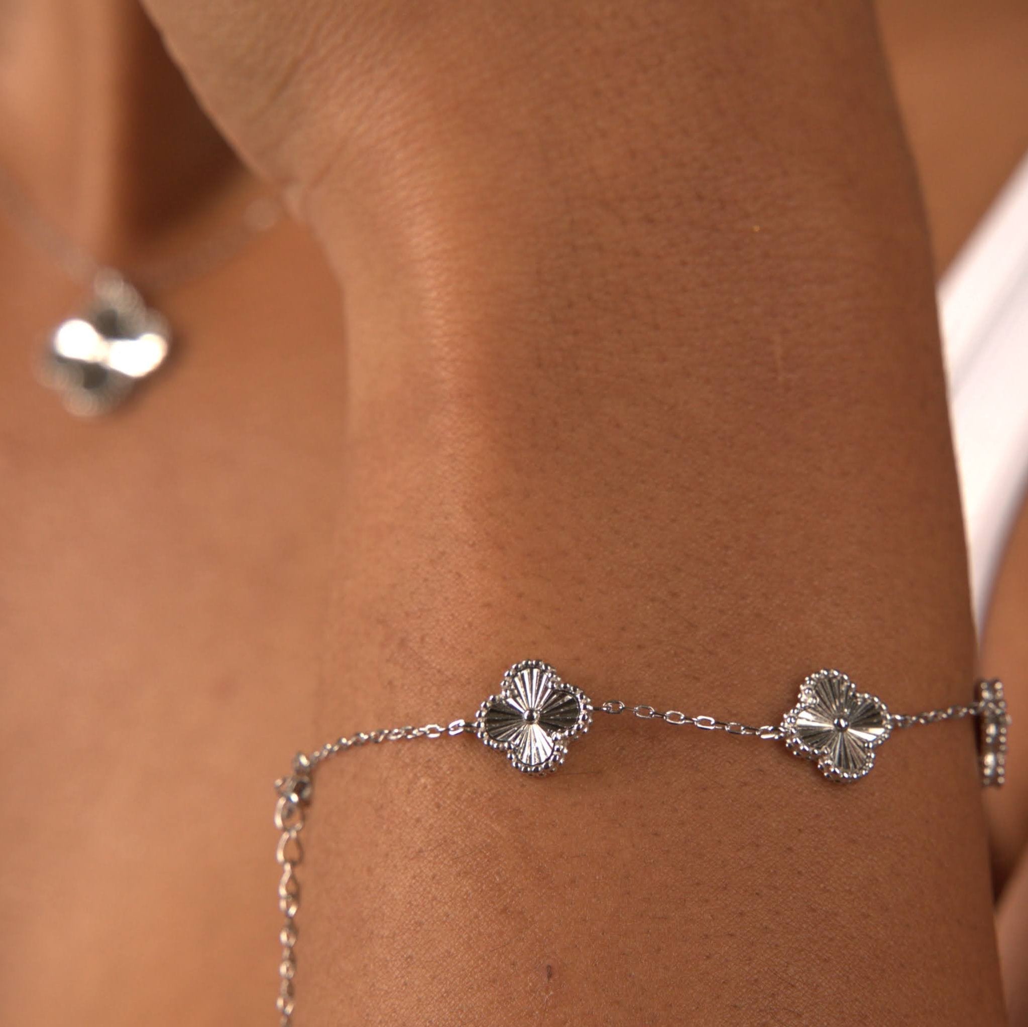 Clover Bracelet - Karen's Fine Jewellery