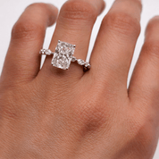 close-up of a hand wearing Radiant Halo Lab Diamond Ring 2.5ct